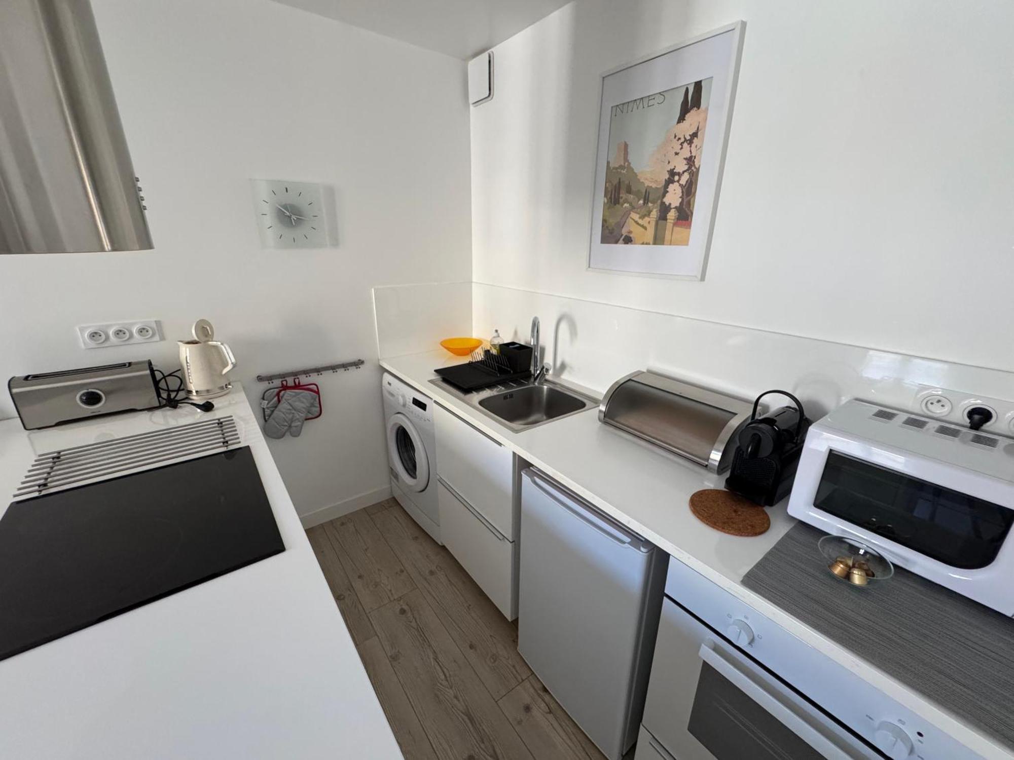 Bel Appartement Terrasse 4 Etoiles Intra Muros Aigues-Mortes Dış mekan fotoğraf
