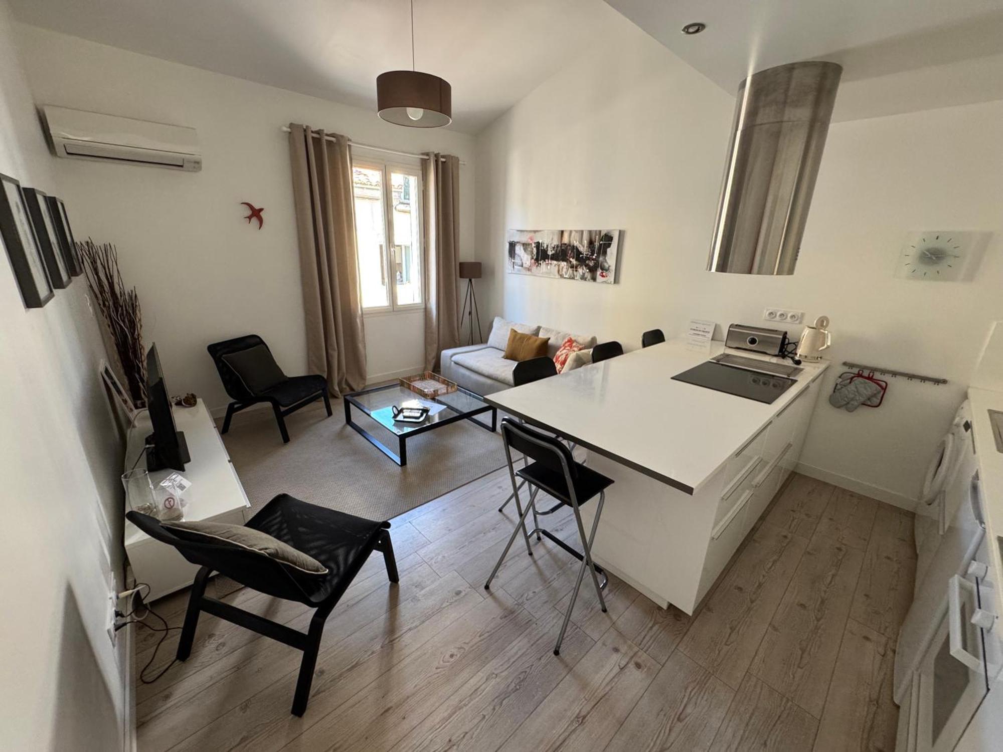 Bel Appartement Terrasse 4 Etoiles Intra Muros Aigues-Mortes Dış mekan fotoğraf